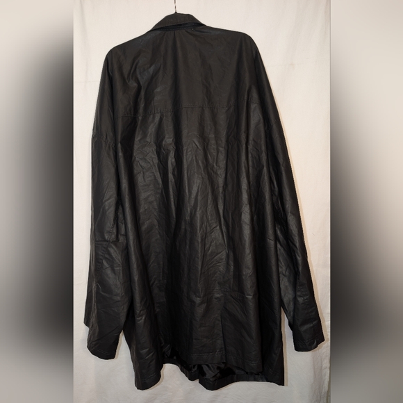 YZY Black Windbreaker-Style Jacket - Size Large - Picture 3 of 3